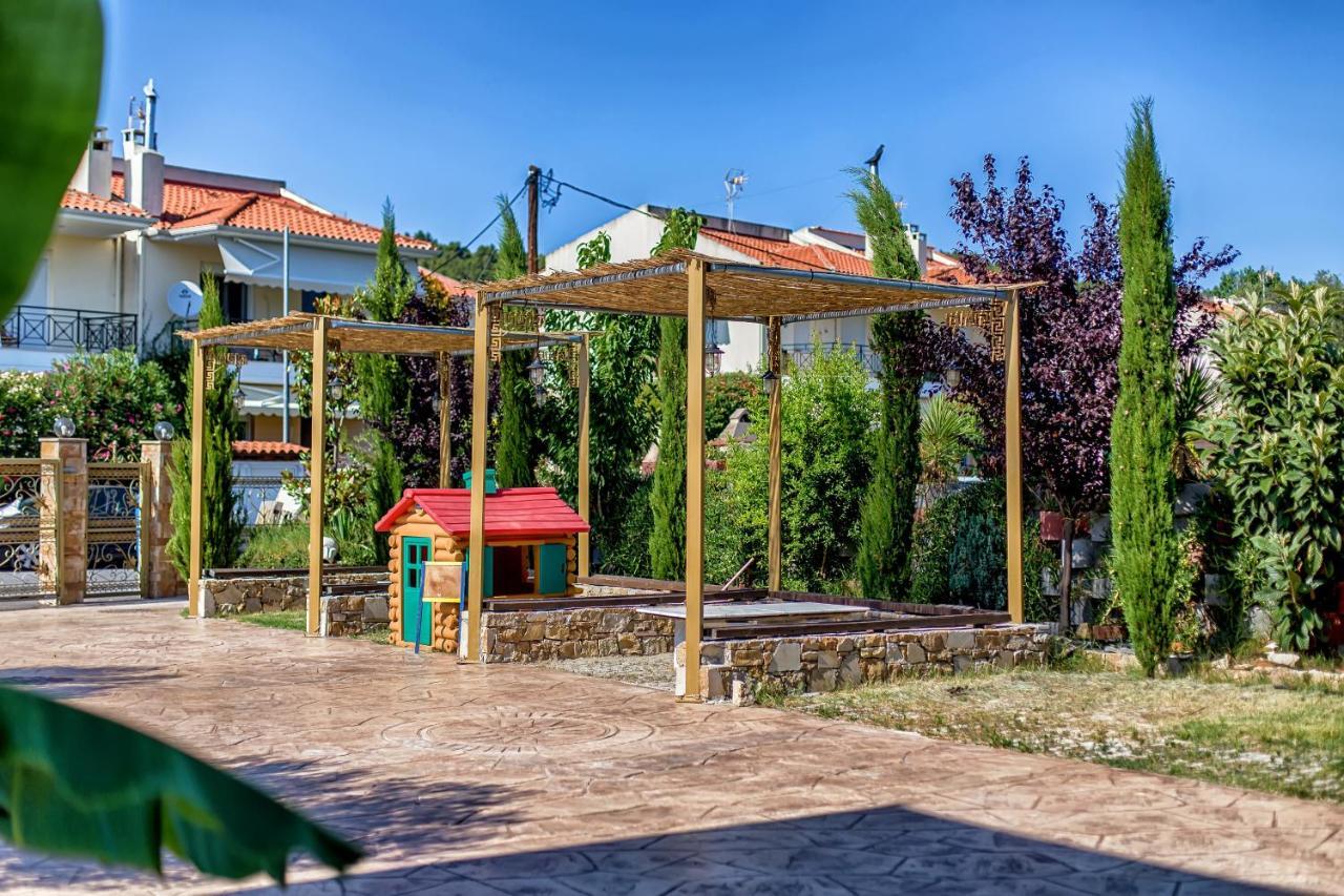 Skála Foúrkas Halkidiki Greek Pride Ηotel And Apartments المظهر الخارجي الصورة